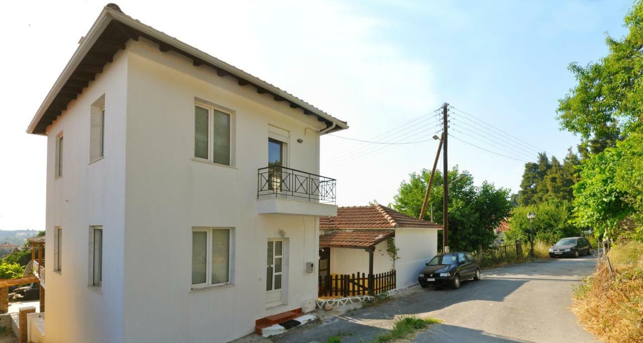 Village Holiday House Nick Ajia Paraskiewi Zewnętrze zdjęcie